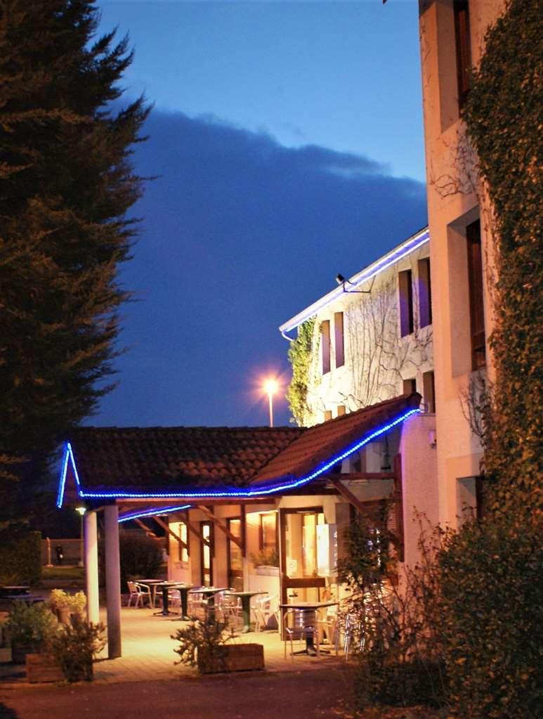 Brit Hotel Confort Pau Lons מראה חיצוני תמונה