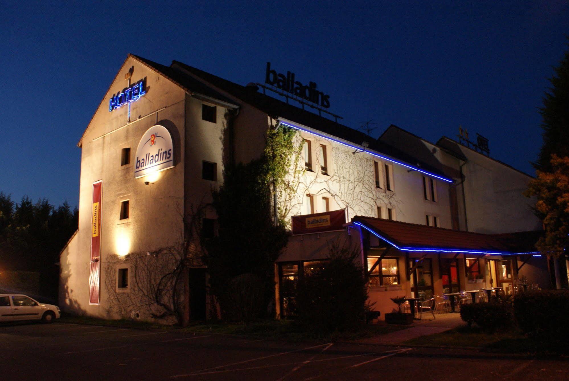 Brit Hotel Confort Pau Lons מראה חיצוני תמונה